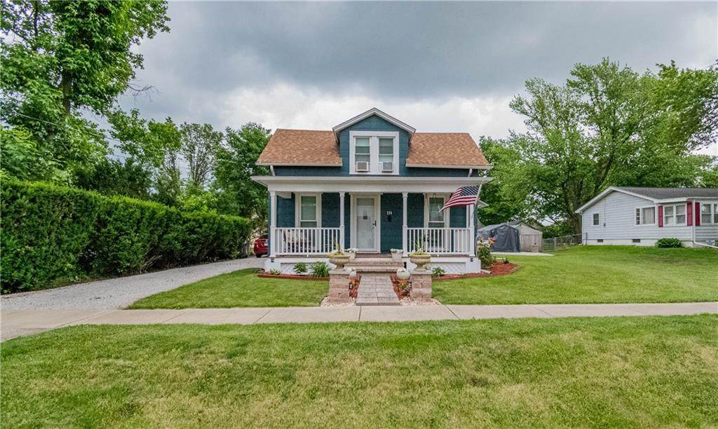 114 Oak Street - Photo 1