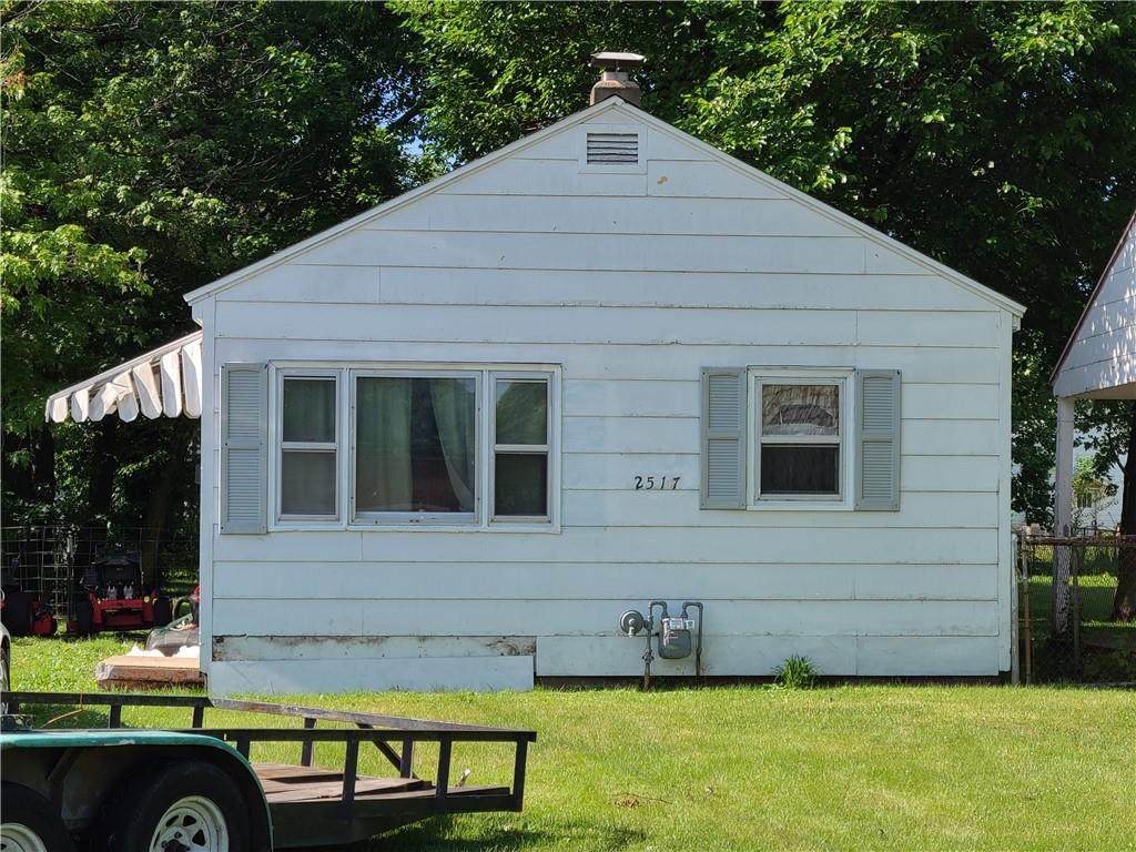 2517 William Street - Photo 1