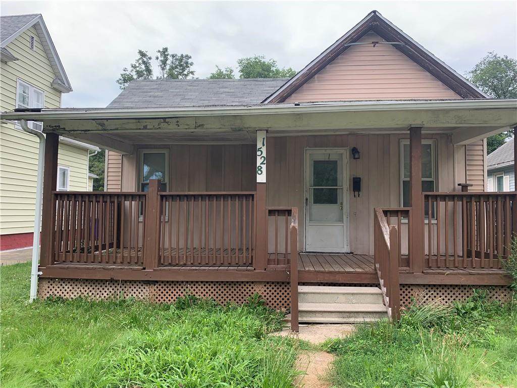 1528 Main Street - Photo 1