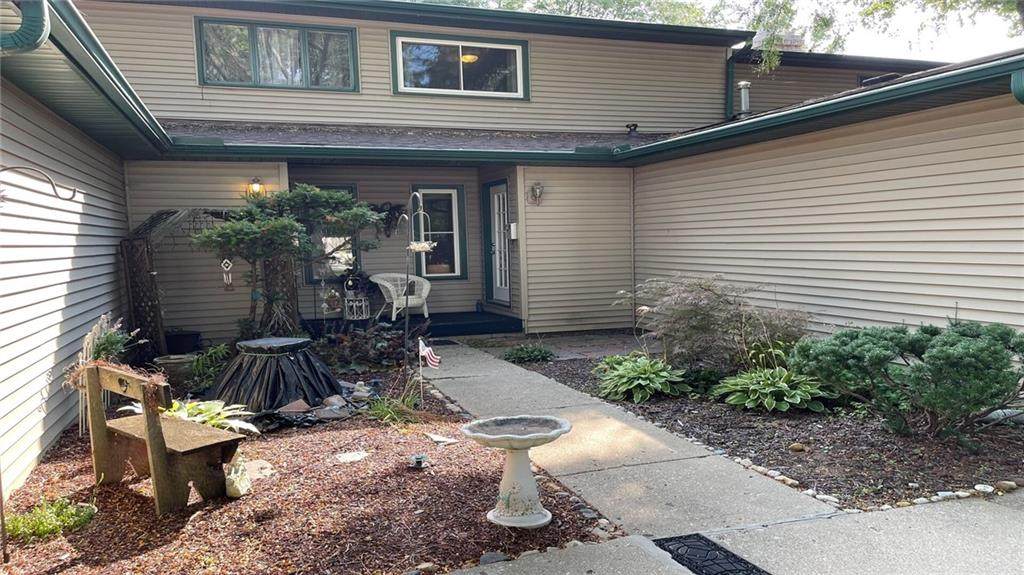 3991 Camelot Drive - Photo 1