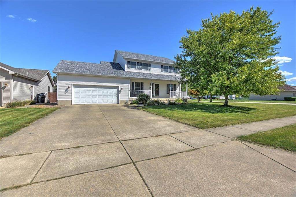 1035 Country Manor - Photo 1