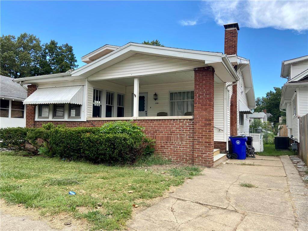 1456 Forest Avenue - Photo 1