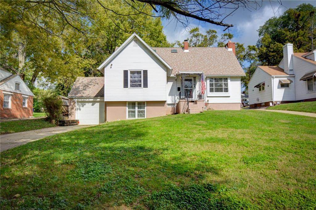 1044 Lincoln Park Drive - Photo 1