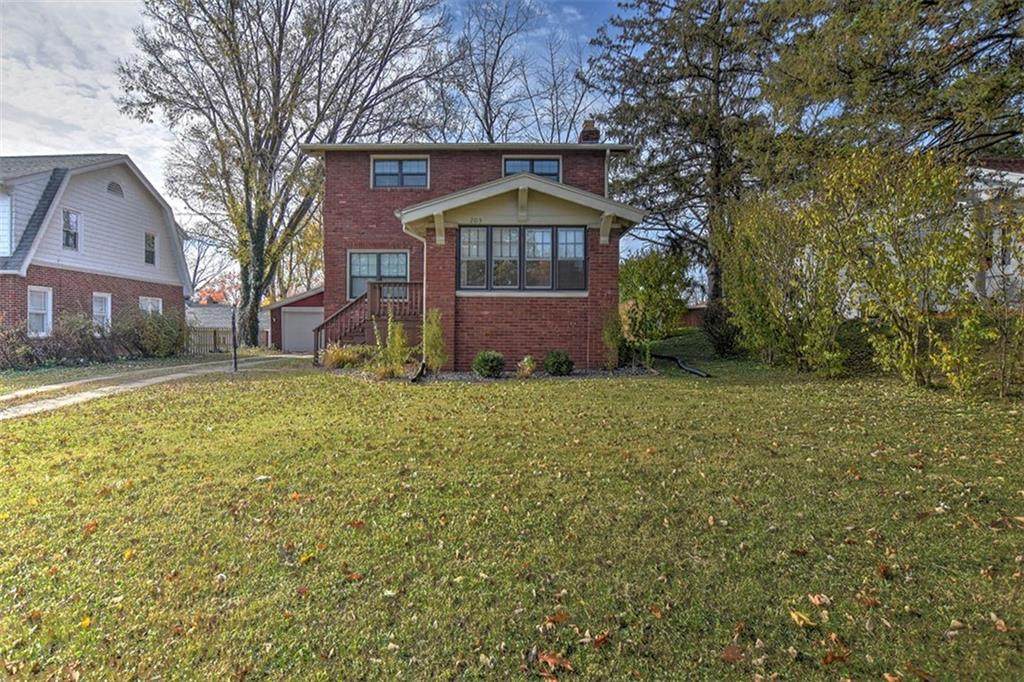 205 Linden Avenue - Photo 1