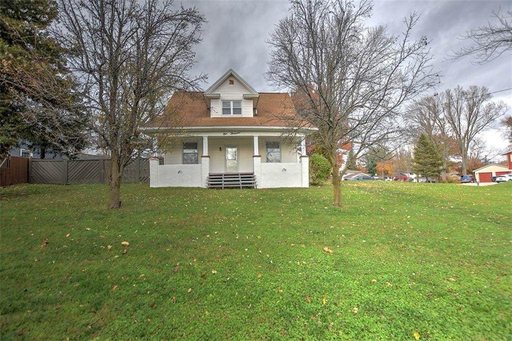 1000 Main Street - Photo 1