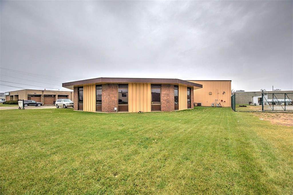 1715 21st Street - Photo 1