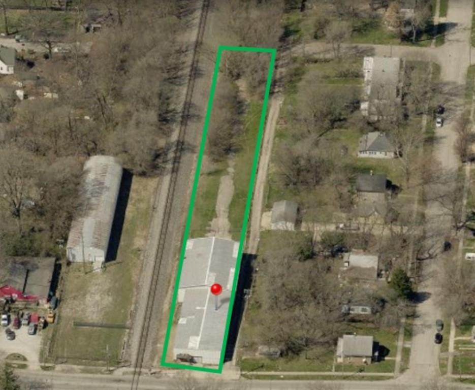 705 Oakland Avenue - Photo 1