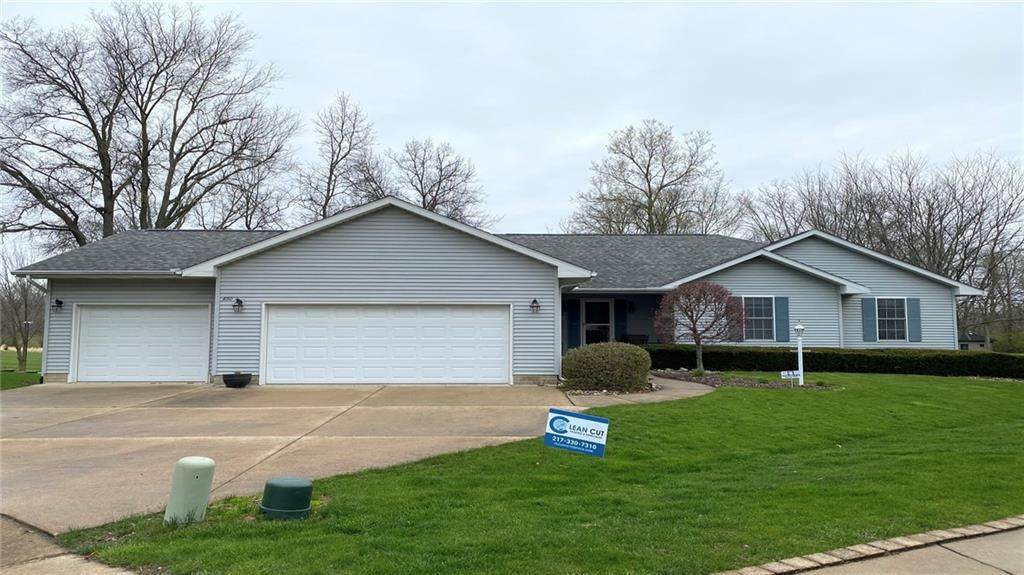 630 Glen Oaks Drive - Photo 1