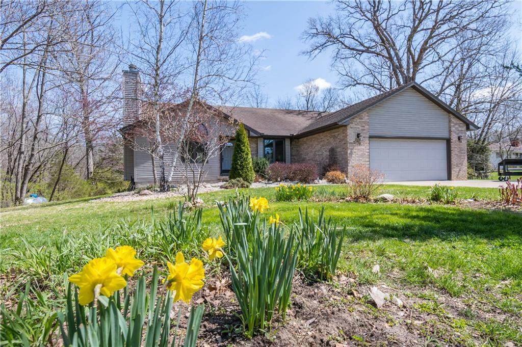 2270 Nell Drive - Photo 1