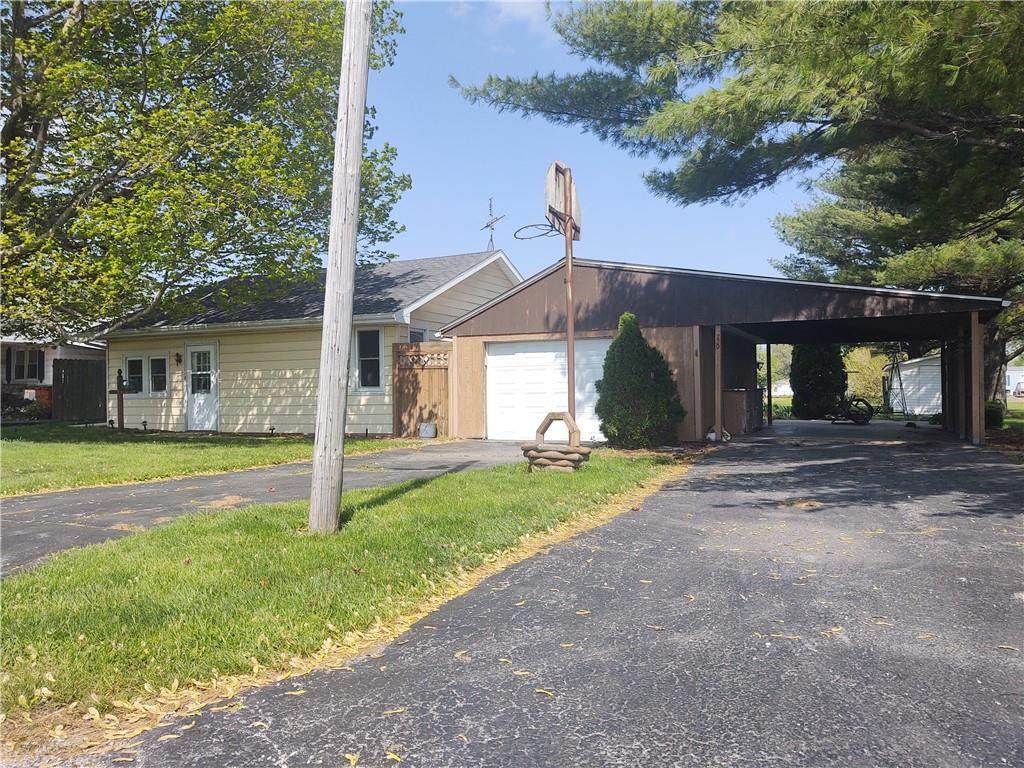 730 Camfield Street - Photo 1