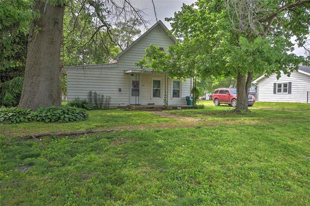 253 Broadway Street - Photo 1