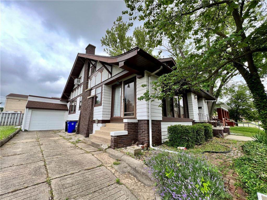 223 Edward Street - Photo 1