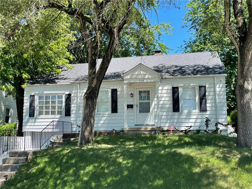 1556 Buena Vista Avenue - Photo 1