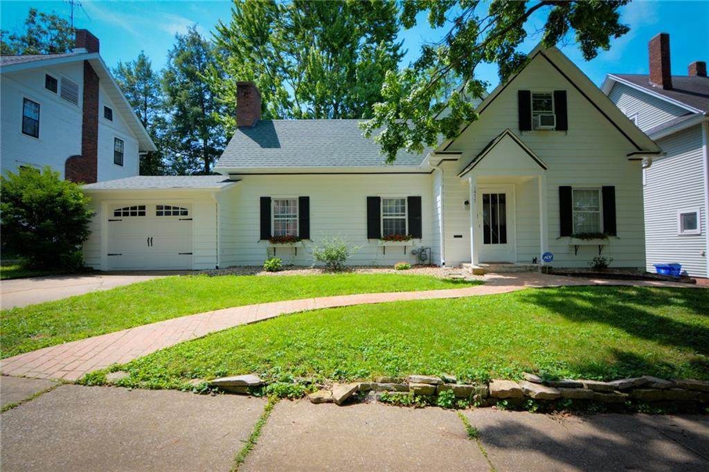 1477 Macon Street - Photo 1