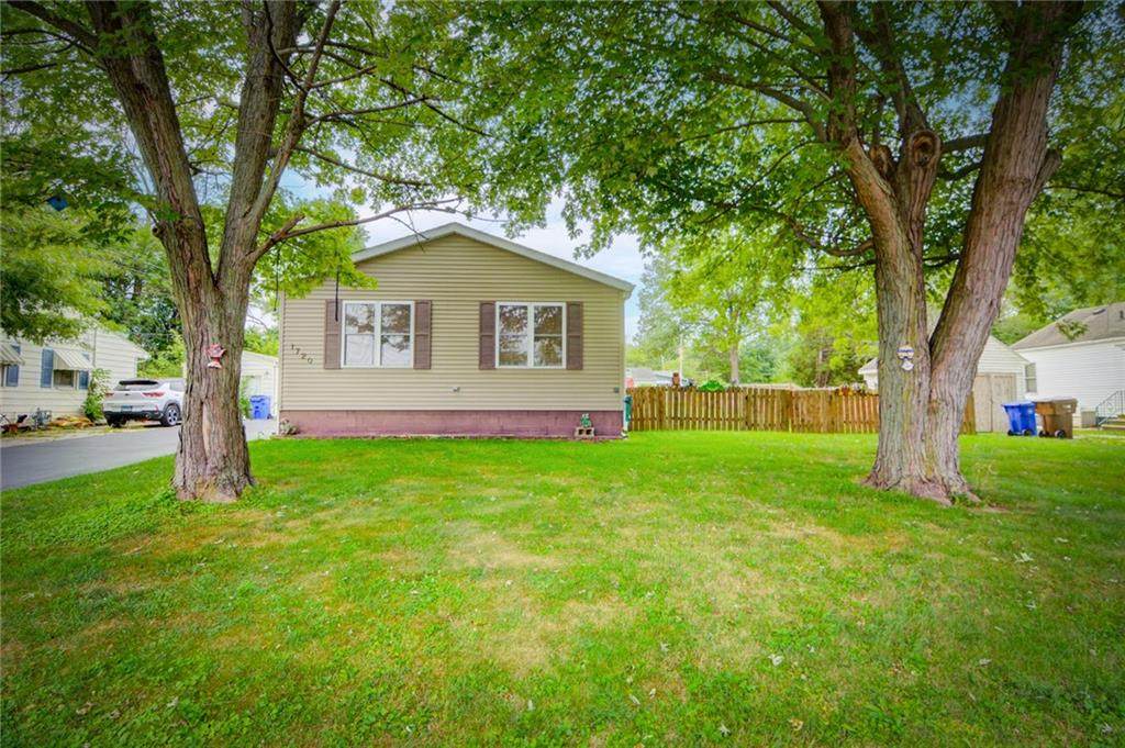 1720 Dennis Avenue - Photo 1