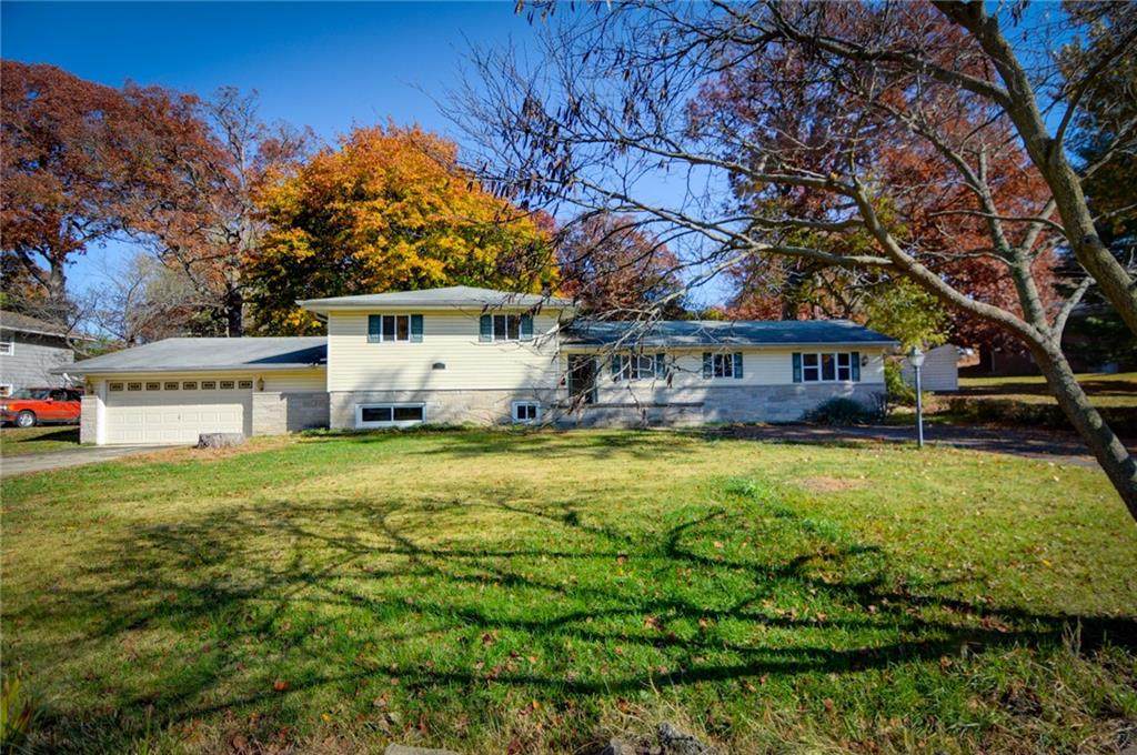 34 Green Oak Drive - Photo 1
