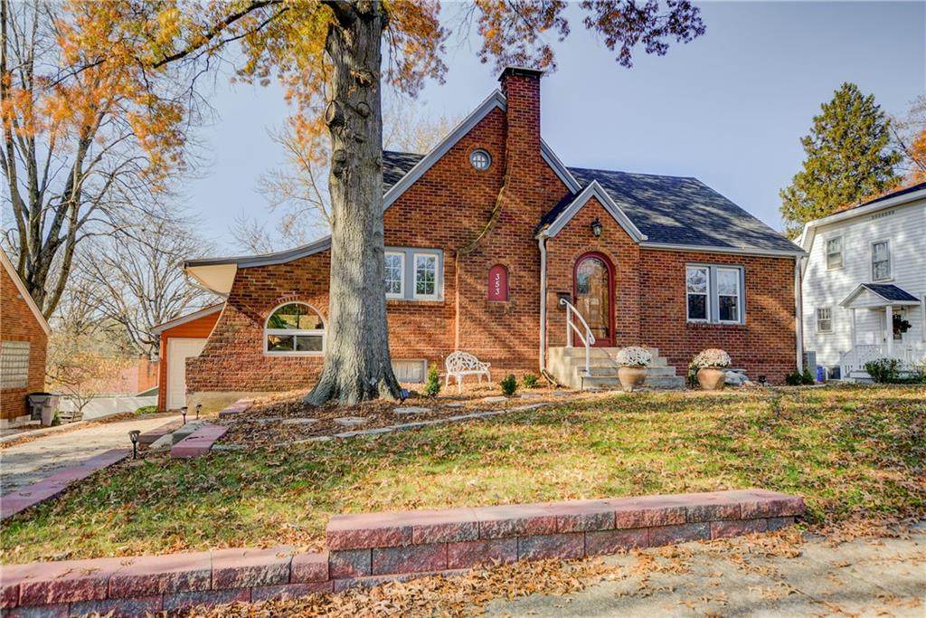 353 Linden Avenue - Photo 1