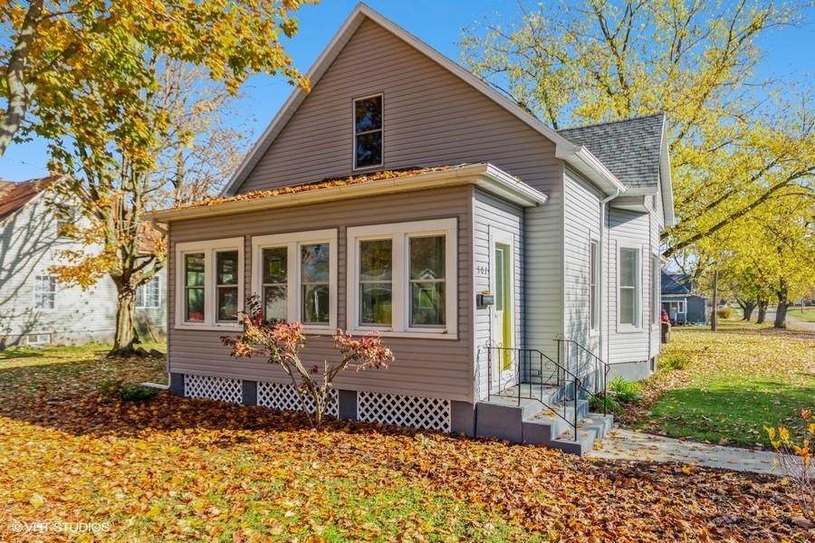 502 Maple Street - Photo 1