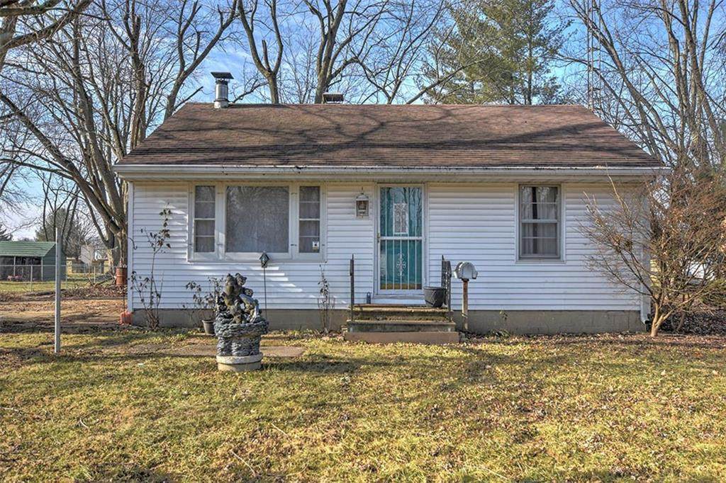 235 Fieldcrest Road - Photo 1