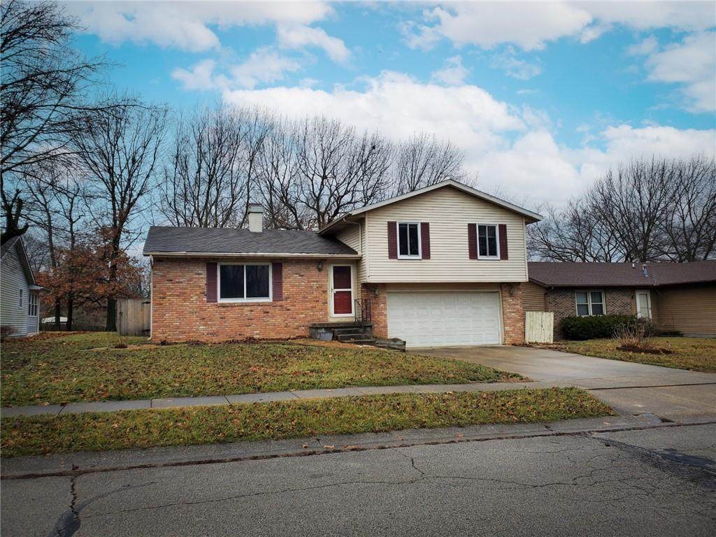 2835 Primrose Lane - Photo 1