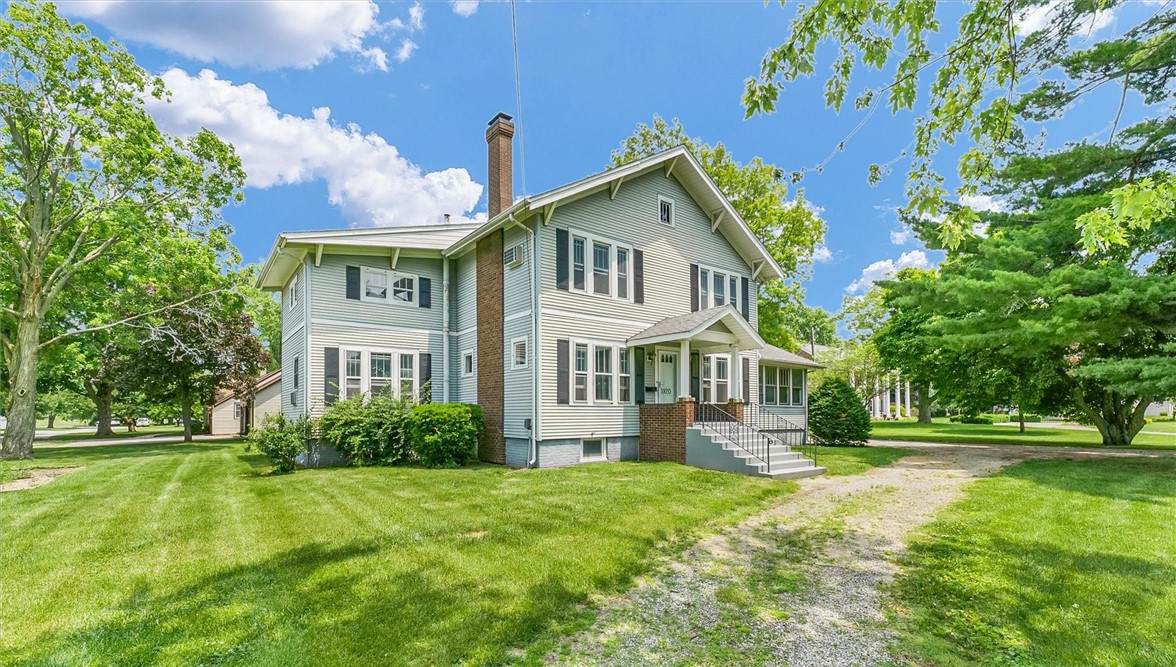 3920 Western Avenue - Photo 1