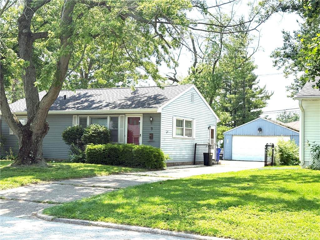 9 La Salle Drive - Photo 1