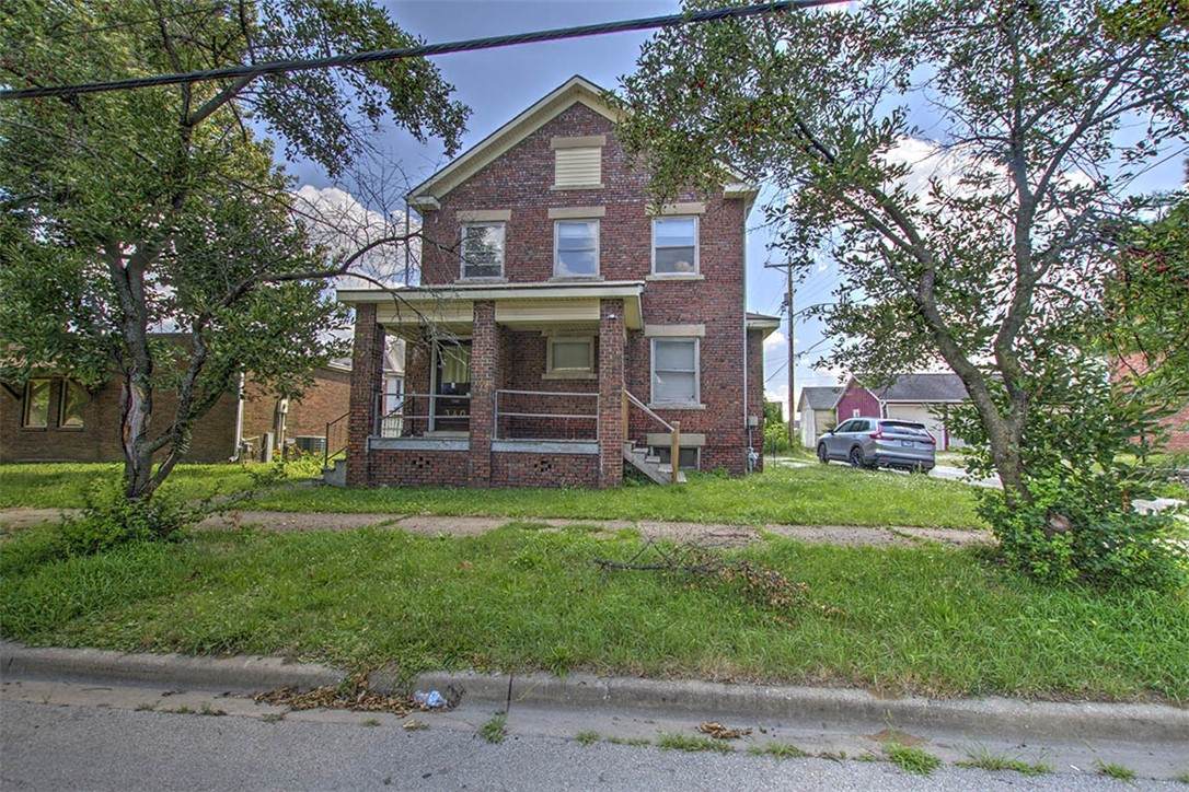 340 Edward Street - Photo 1
