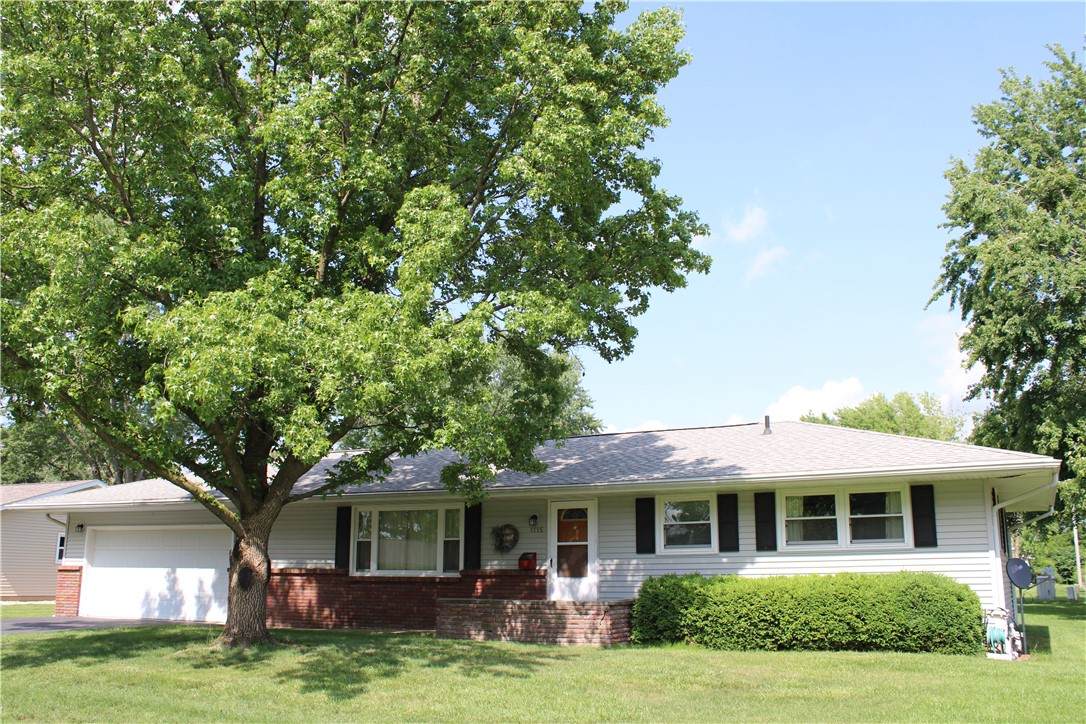 1115 Wood Street - Photo 1