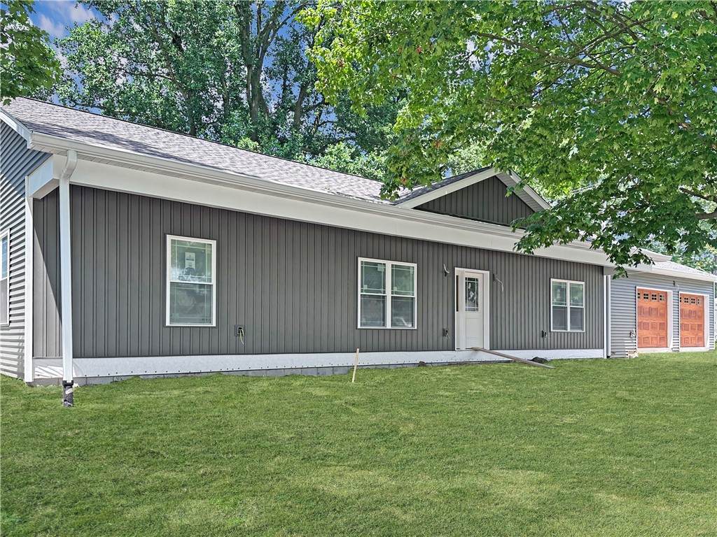 1100 Marshall Avenue - Photo 1