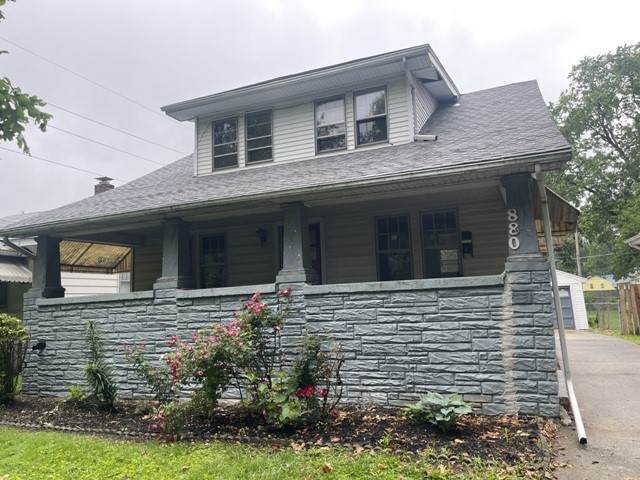 880 Olive Street - Photo 1