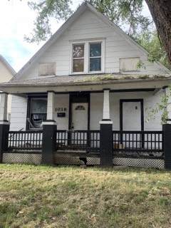 1038 Wood Street - Photo 1