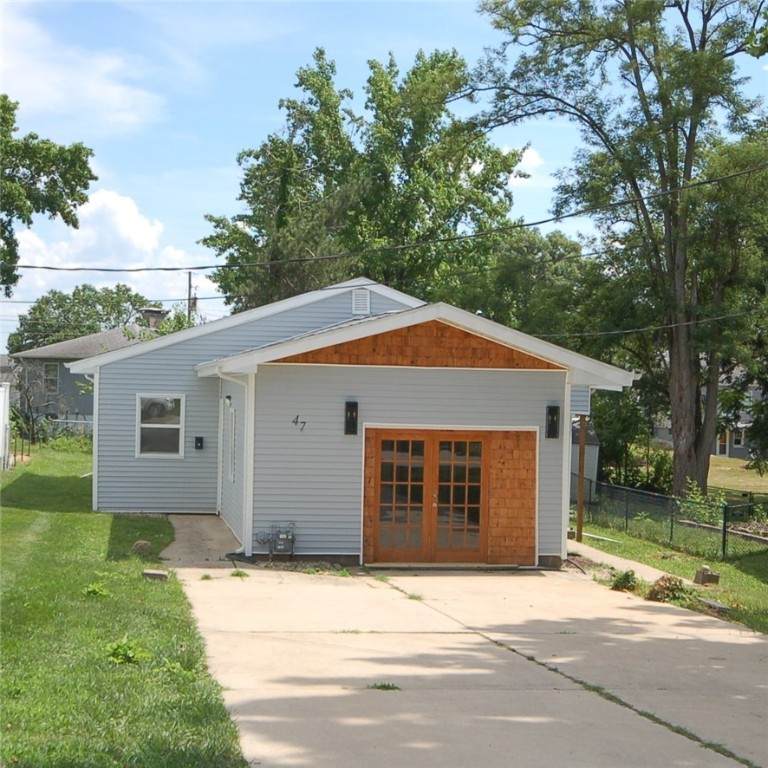 47 Oak Ridge Drive - Photo 1
