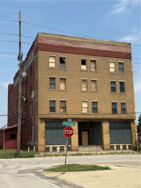 300 Cerro Gordo Street - Photo 1