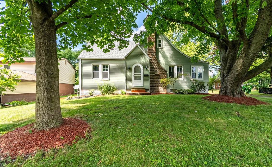 320 Maryland Heights Road - Photo 1