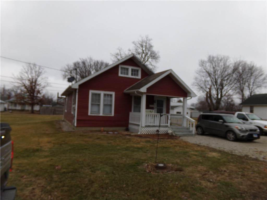 613 South 10th Street - Photo 1