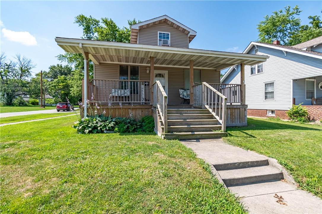 1701 Dewitt Avenue - Photo 1