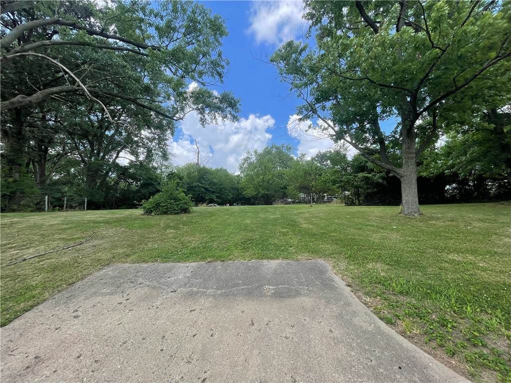 195 Lake Shore Drive - Photo 1