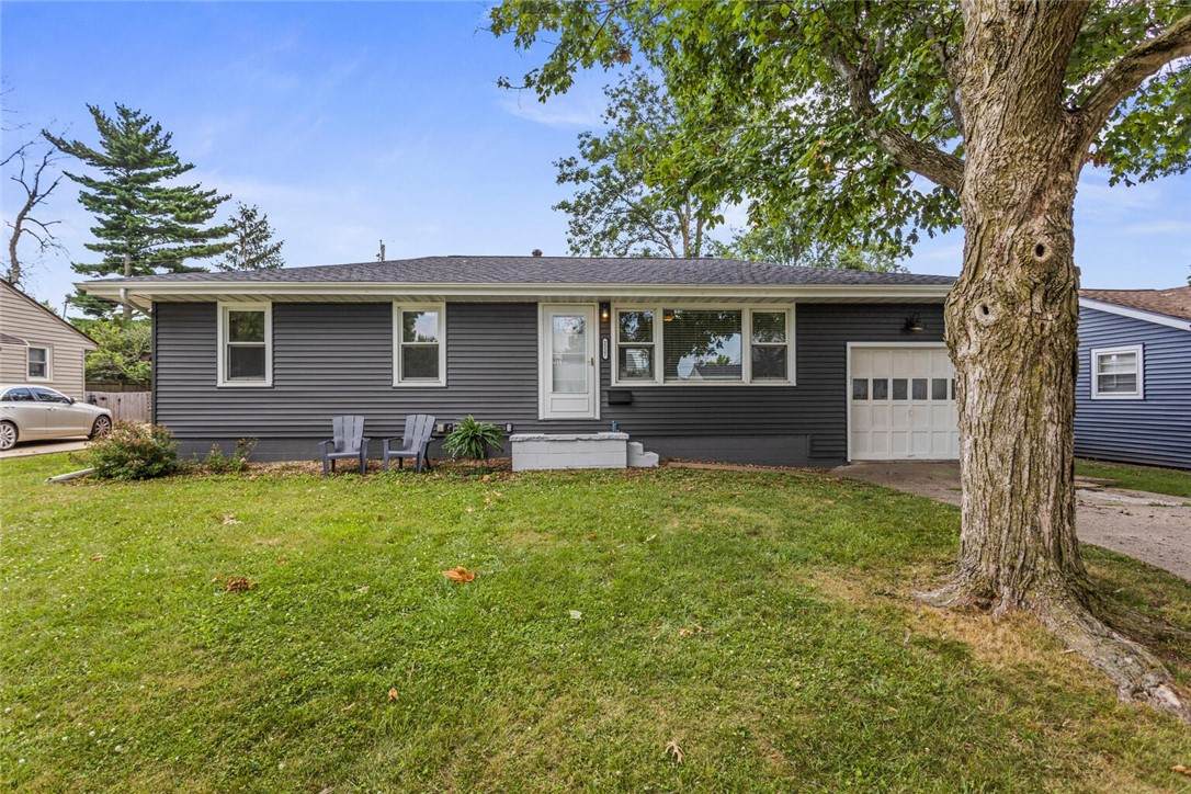 2227 Yorkshire Drive - Photo 1