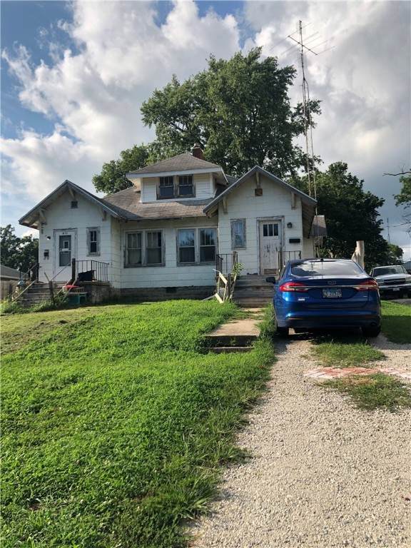 609 & 611 North 1st Street - Photo 1