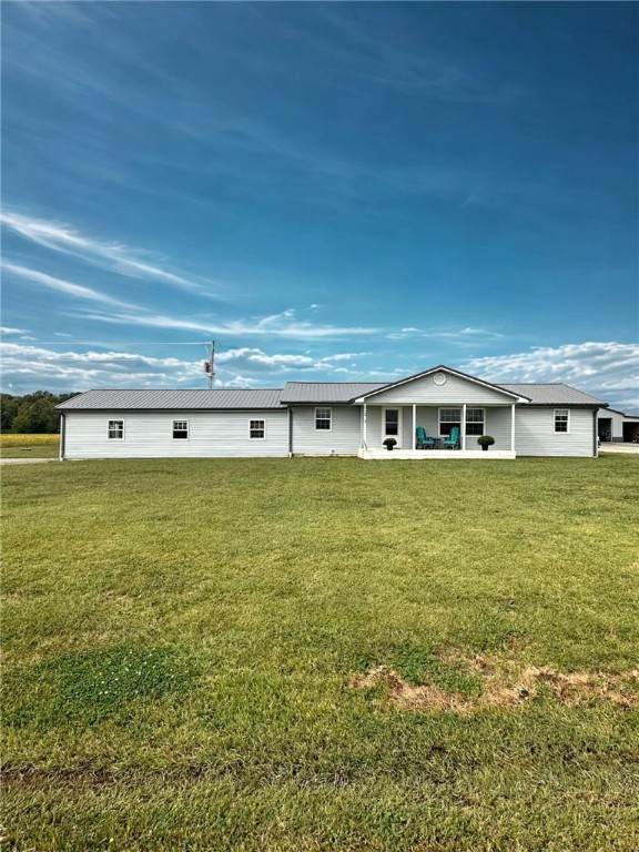 1273 1425th Street - Photo 1