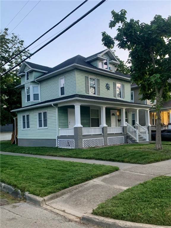 1405 Wood Street - Photo 1