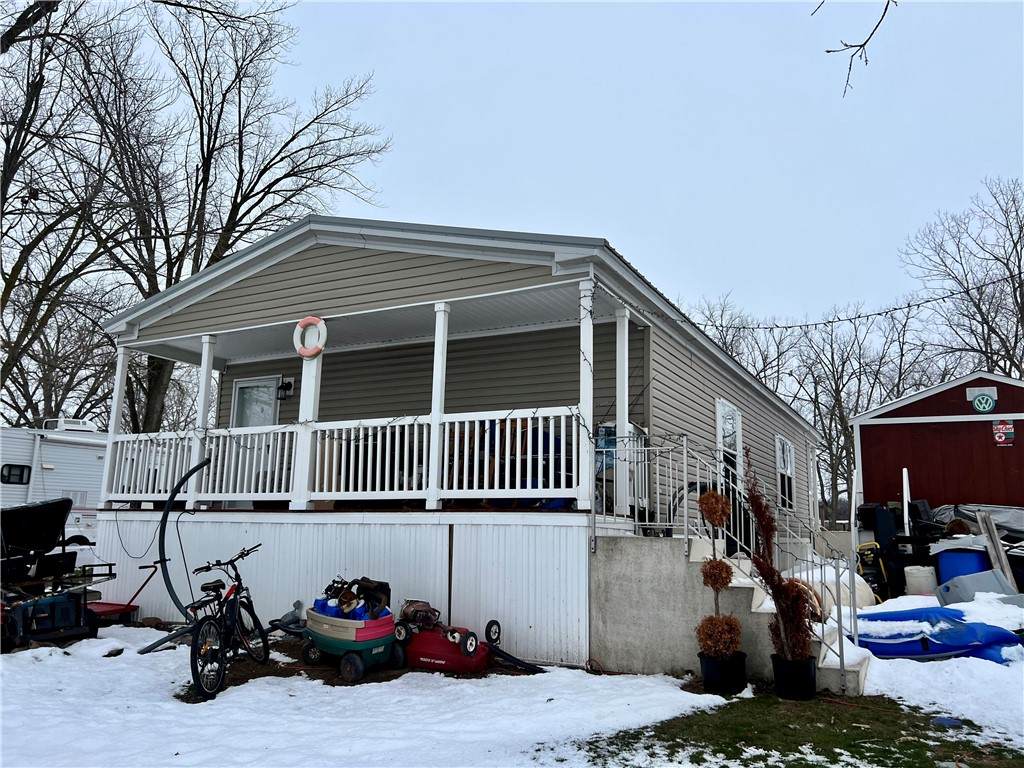 27 Lakeview Road - Photo 1