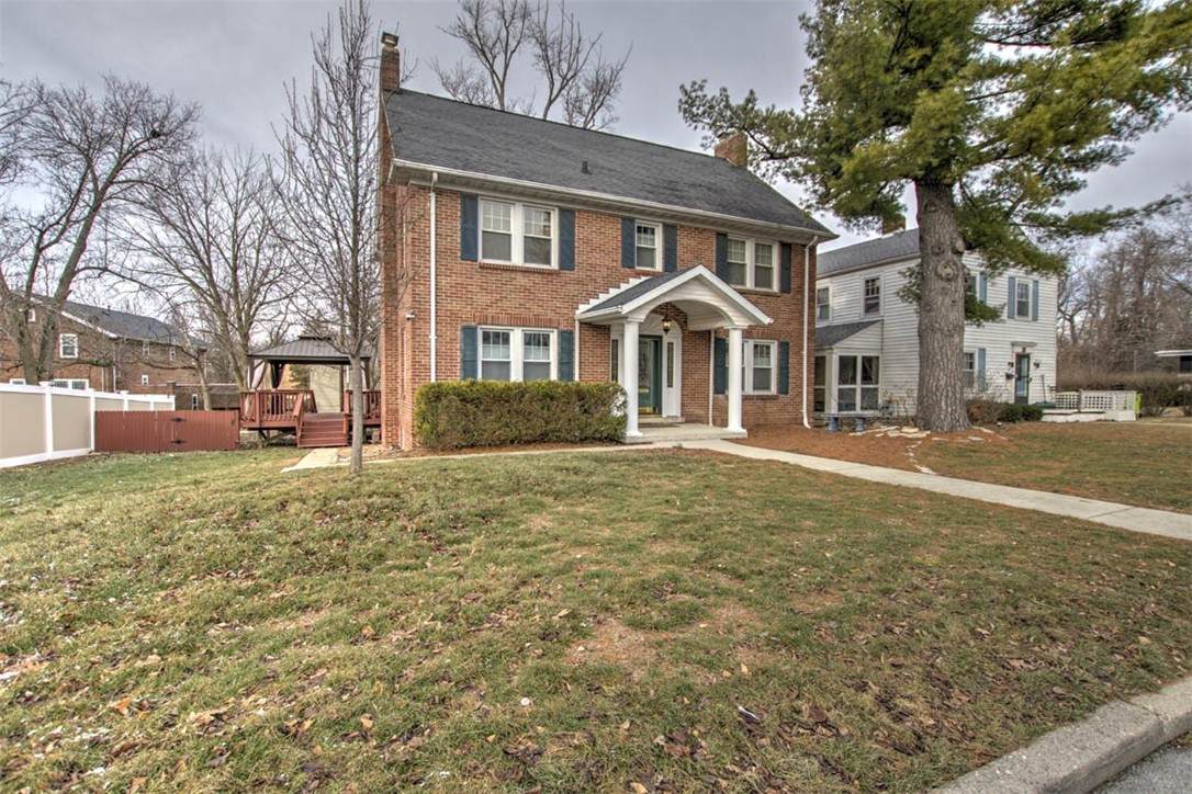 14 Edgewood Court - Photo 1