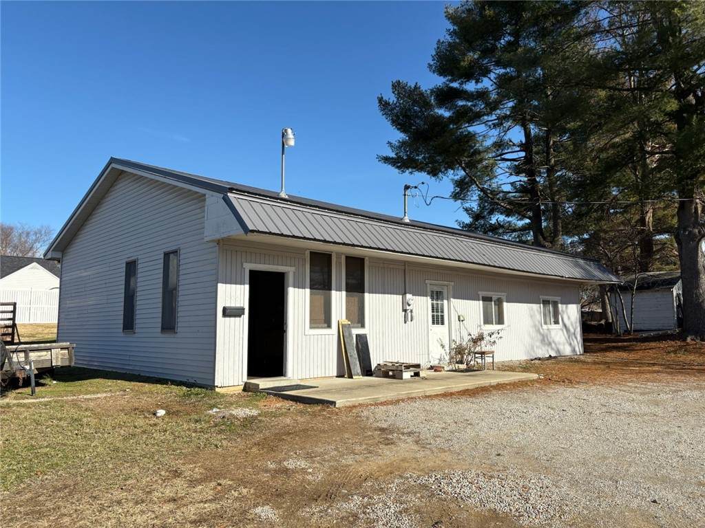 505 Jourdan Street - Photo 1
