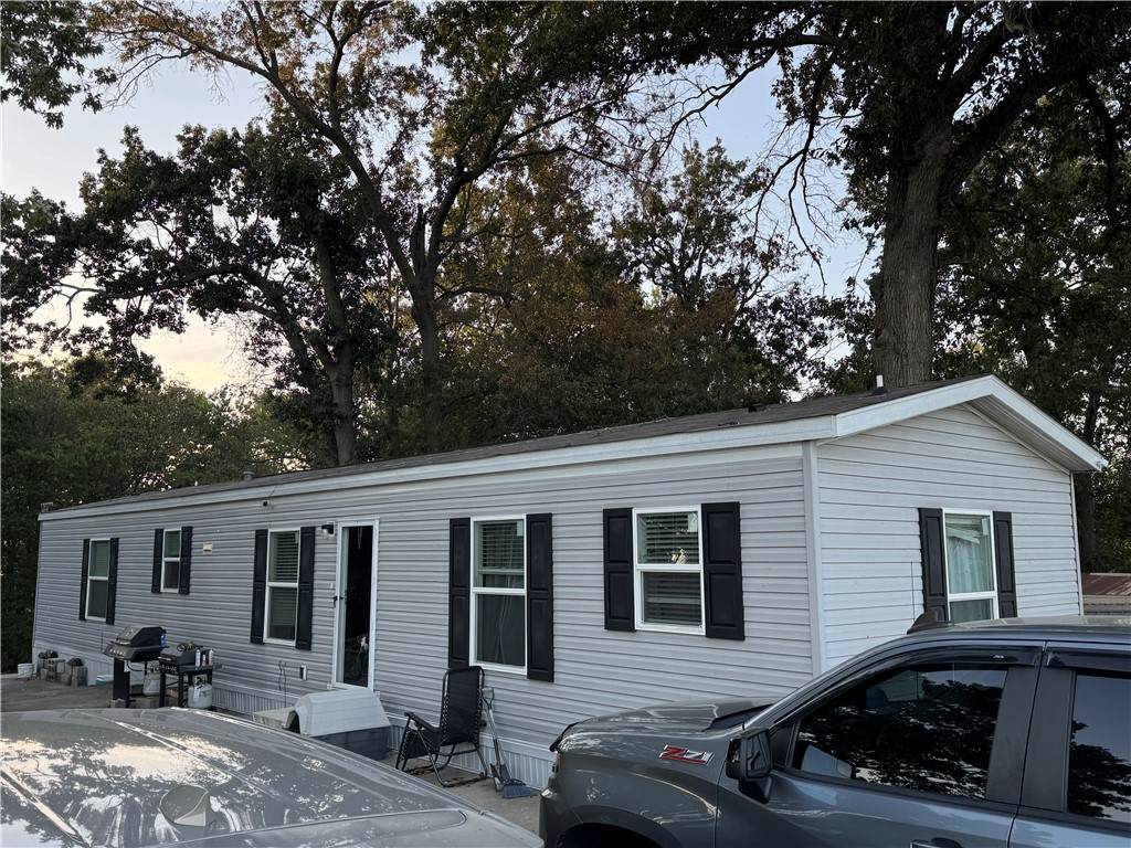 133 2600 East Road - Photo 1