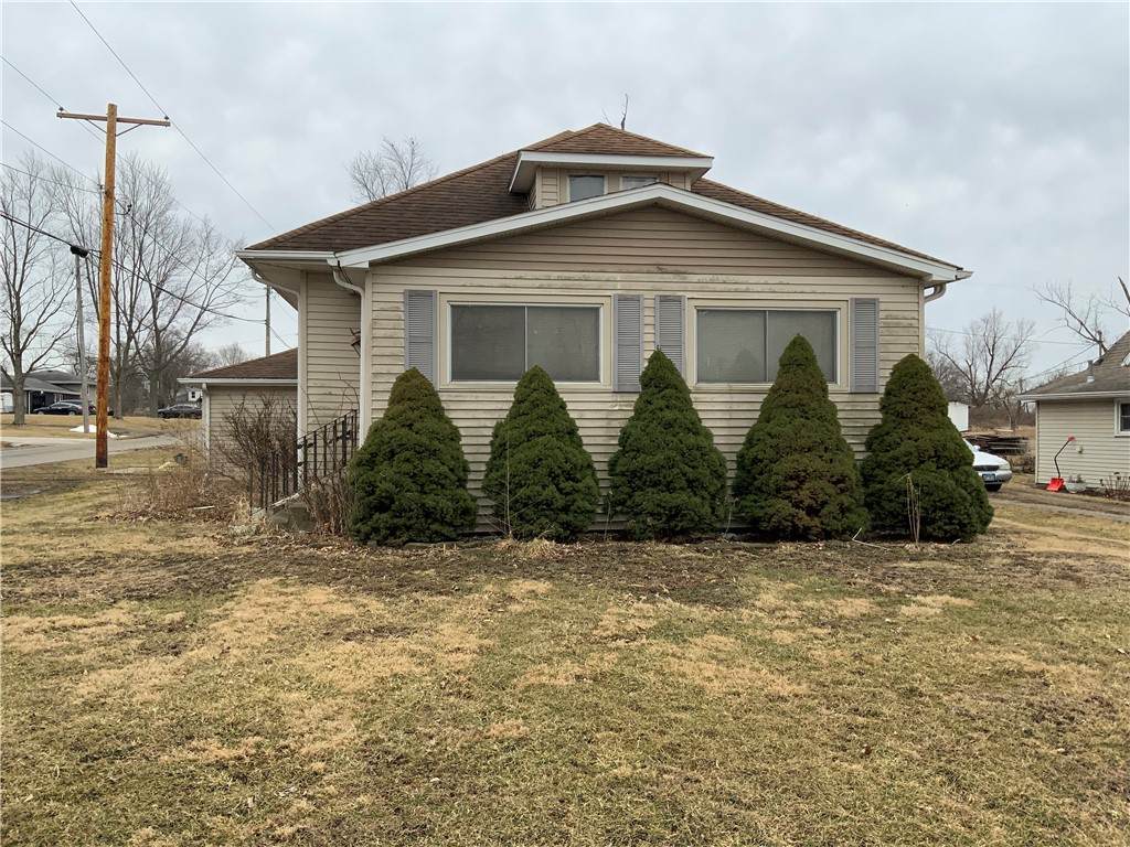 204 Center Road - Photo 1