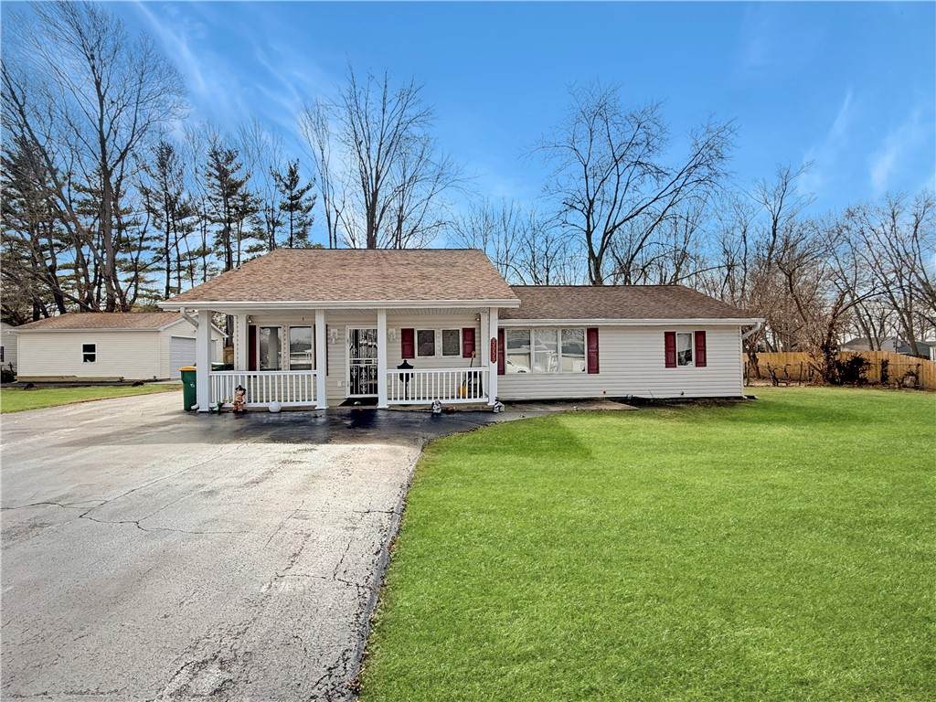 5555 Thrush Avenue - Photo 1