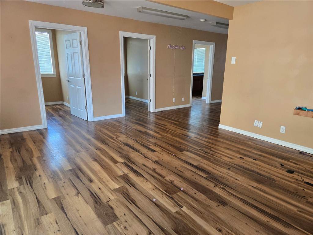 160 Edward Street - Photo 1