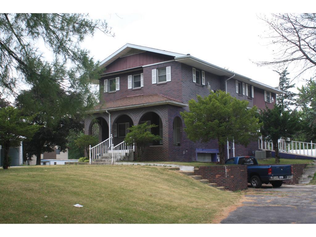 820 Mckinley Avenue - Photo 1