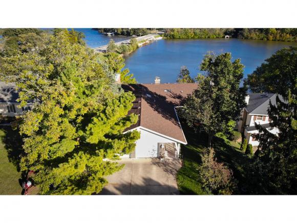 324 Shoreline - Photo 1